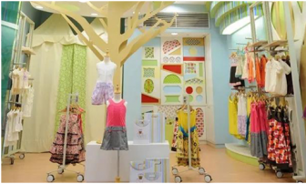 Design and decoration of children's clothing store