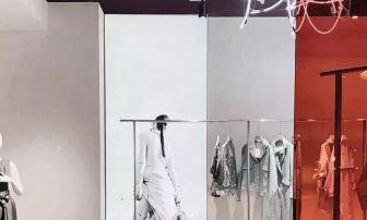 How to make a shop window when open store ?