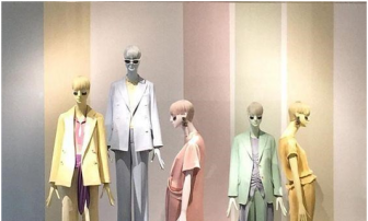 Benefits of eye catching window display