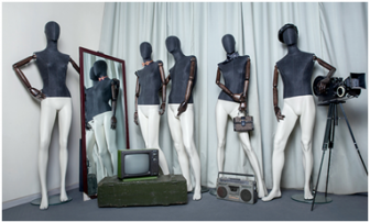How do you do invisible mannequins?