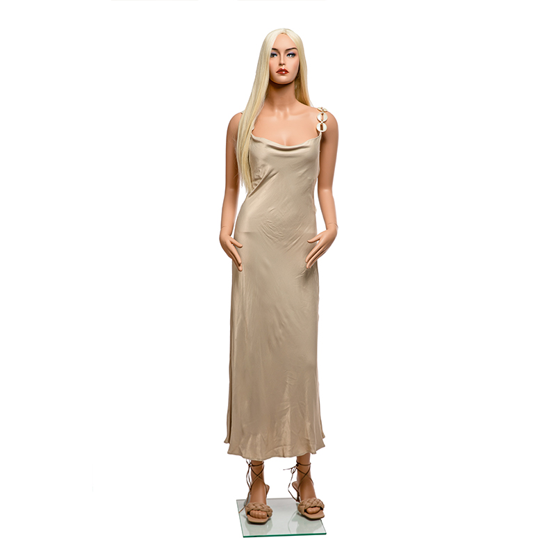801T-33-H3 FEMALE MANNEQUIN PLASTIC