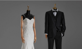 Using dreams as wedding dresses and weaving dreams for love